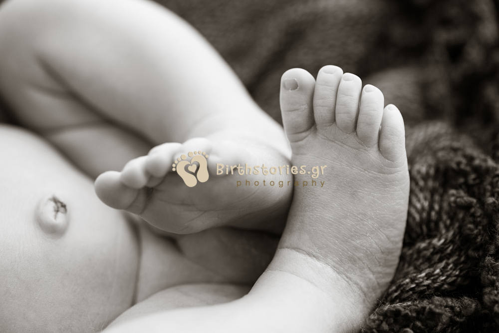 0004NEWBORN PREGNACY PHOTOGRAPHY ATHENS GREECE