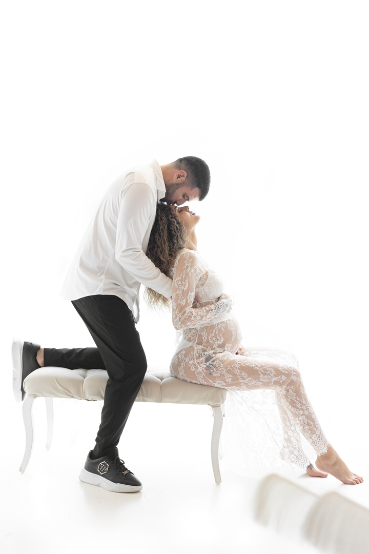 fotografisi egkymosynis () fotografisi egkymosynis ()