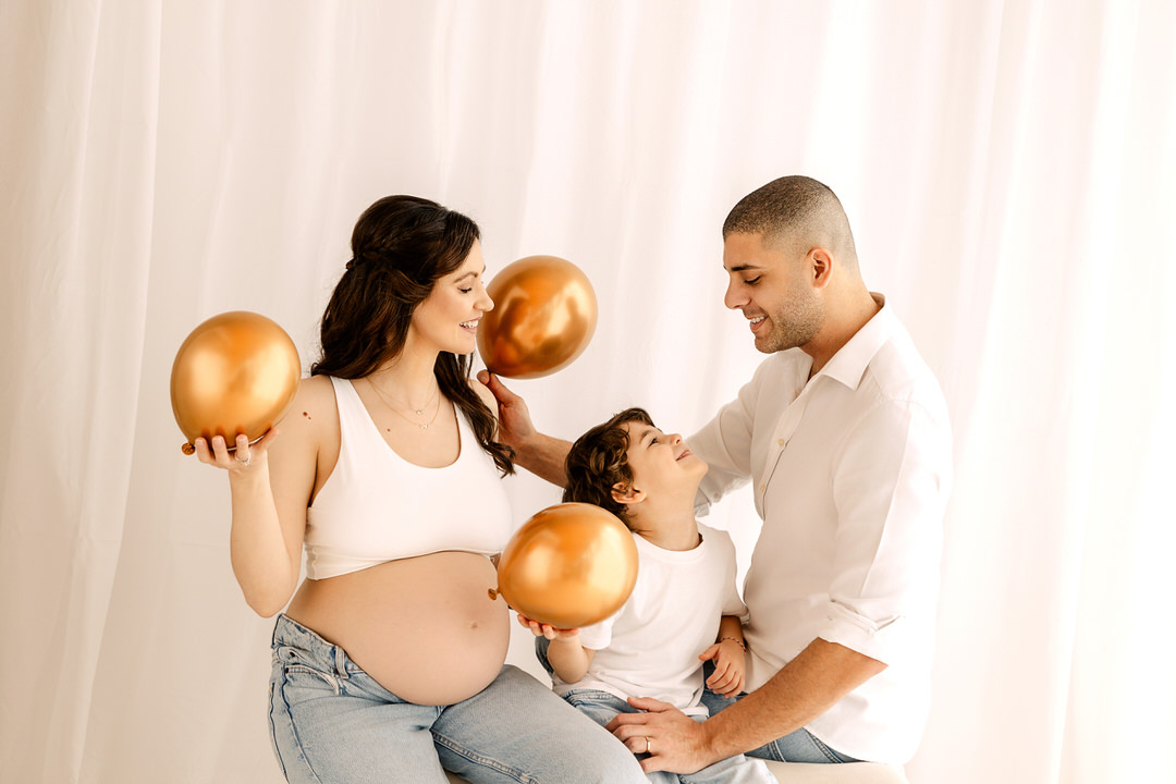 maternity photo session athina () maternity photo session athina ()