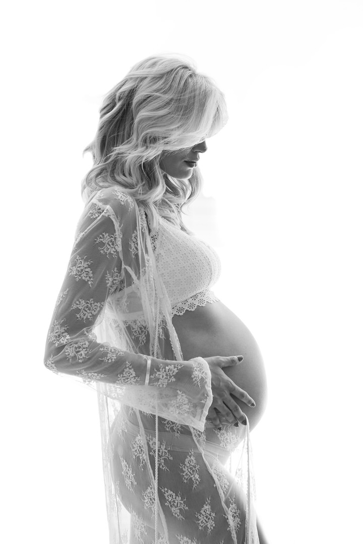 maternity studio () maternity studio ()