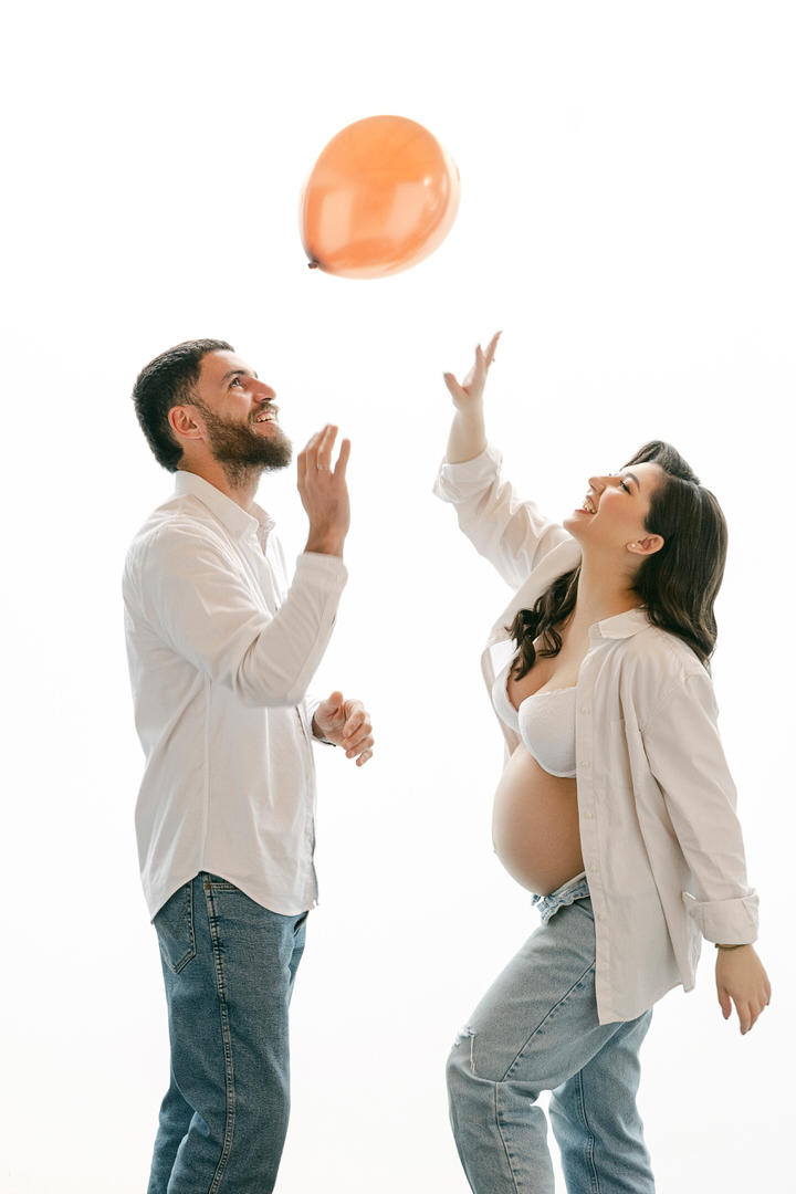 moderna fotografisi egkimosinis () moderna fotografisi egkimosinis ()