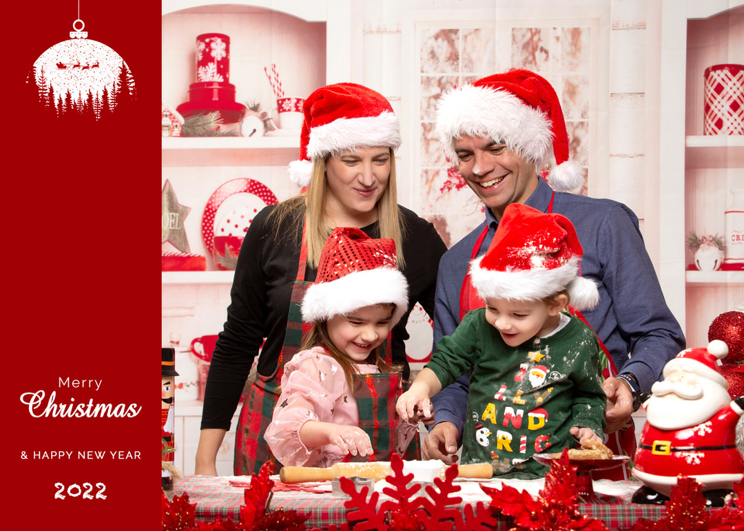 oikogeneiaki fotografisi xristougenna ellada () oikogeneiaki fotografisi xristougenna ellada ()